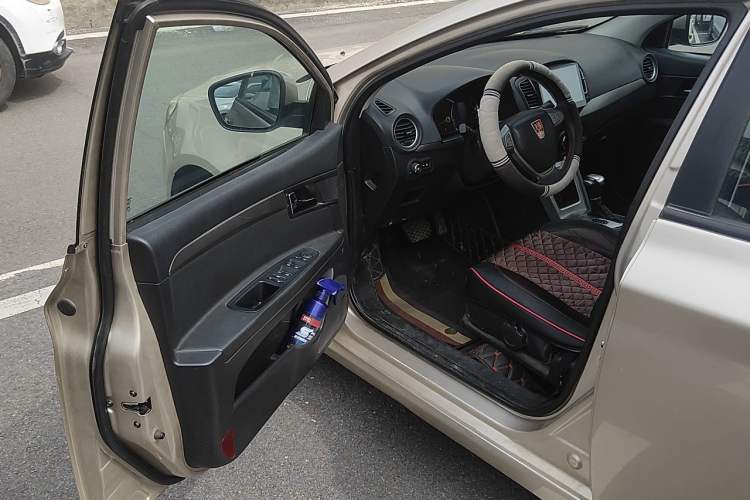 Used Roewe 350 2014 1.5L Automatic Xunyue Version Driver Seat