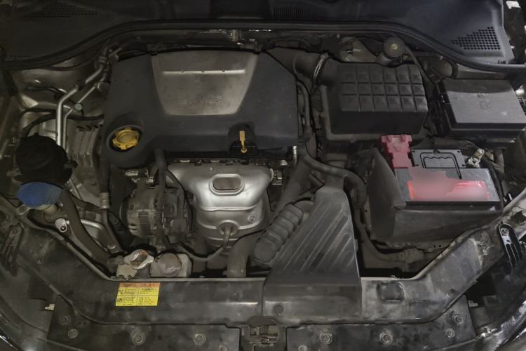 Used Roewe 350 2014 1.5L Manual Swift Edition Engine Bay