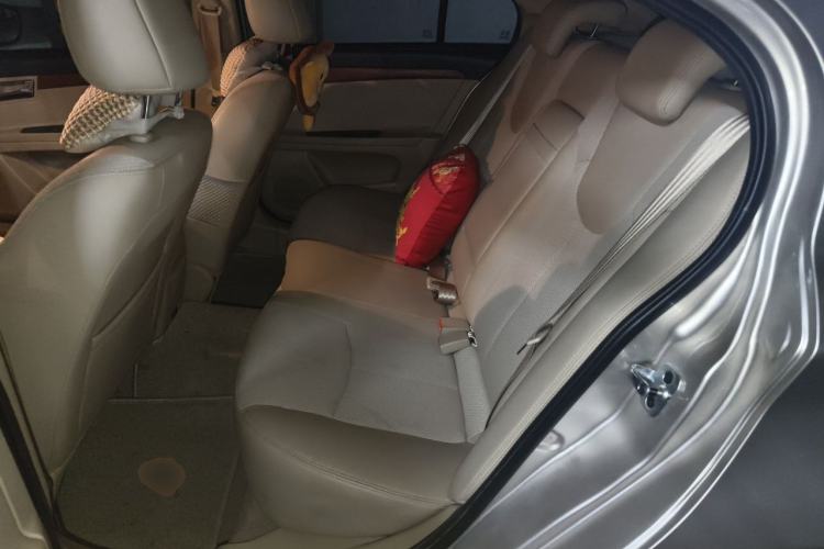 Used Roewe 350 2014 1.5L Manual Swift Edition Left Rear Seat