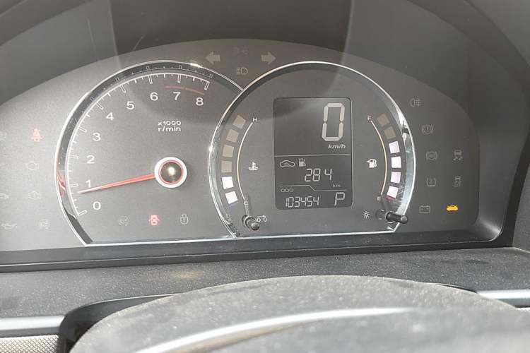 Used Roewe 350 2014 1.5L Automatic Xunyue Version Odometer Close Up
