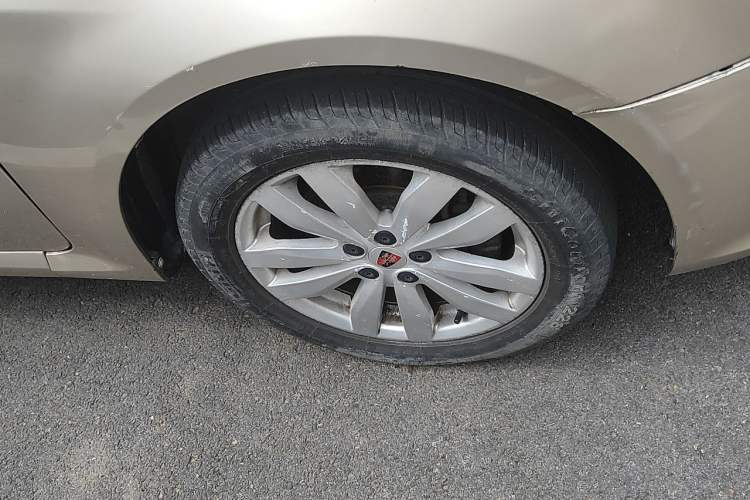 Used Roewe 350 2014 1.5L Automatic Xunyue Version Right Front Wheel Hub