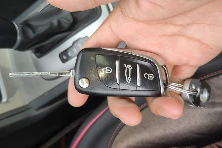 Used Roewe 350 2014 1.5L Automatic Xunyue Version Vehicle Key