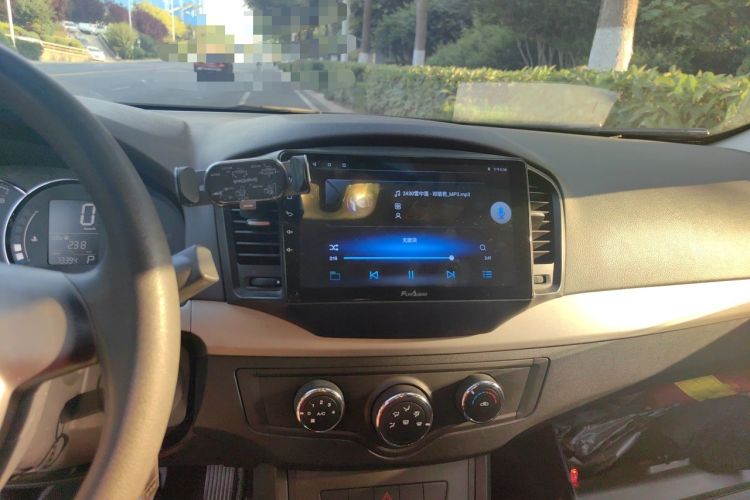 Used Roewe 350 2014 1.5L Automatic Xunda Edition Audio And AC Panel