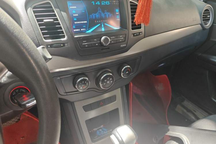 Used Roewe 350 2014 1.5L Automatic Xunyue Version Audio And AC Panel