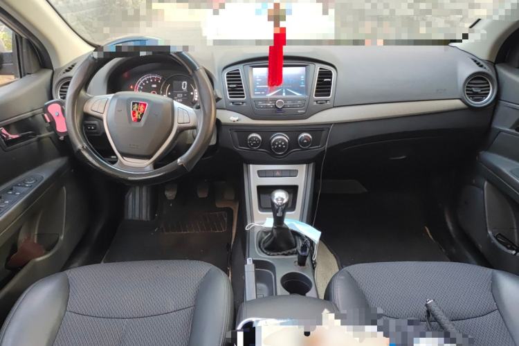 Used Roewe 350 2014 1.5L Manual Swift Edition Center Console