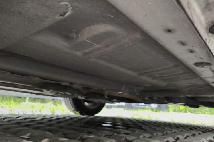 Used Roewe 350 2014 1.5L Manual Xunchi Edition Chassis Front