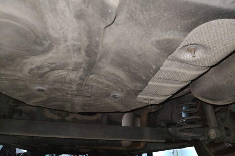 Used Roewe 350 2014 1.5L Automatic Xunyue Version Chassis Rear