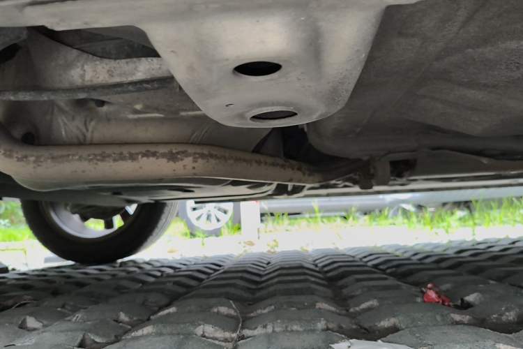 Used Roewe 350 2014 1.5L Manual Xunchi Edition Chassis Rear Left