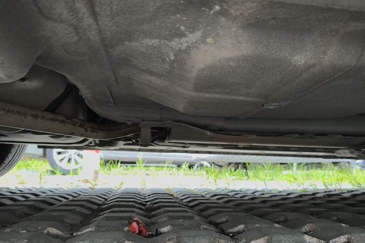 Used Roewe 350 2014 1.5L Manual Xunchi Edition Chassis Rear Right