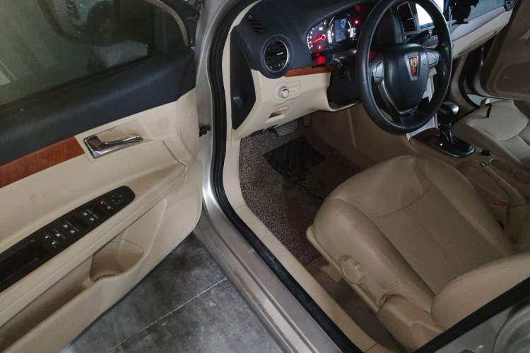 Used Roewe 350 2014 1.5L Automatic Xunyue Version Driver Seat
