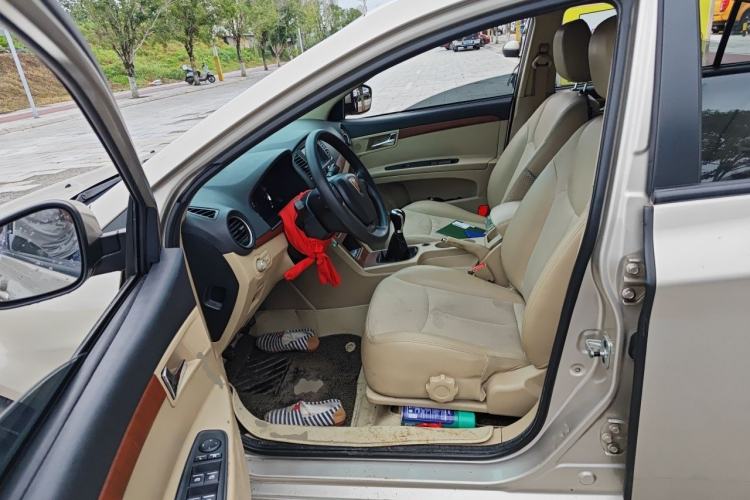Used Roewe 350 2014 1.5L Manual Swift Edition Driver Seat