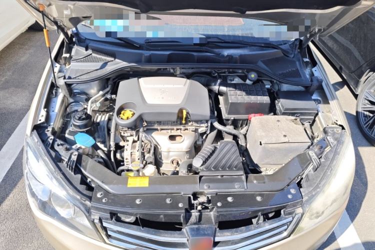 Used Roewe 350 2014 1.5L Automatic Xunyue Version Engine Bay