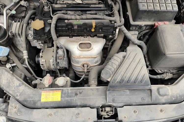 Used Roewe 350 2014 1.5L Manual Xunchi Edition Engine Bay