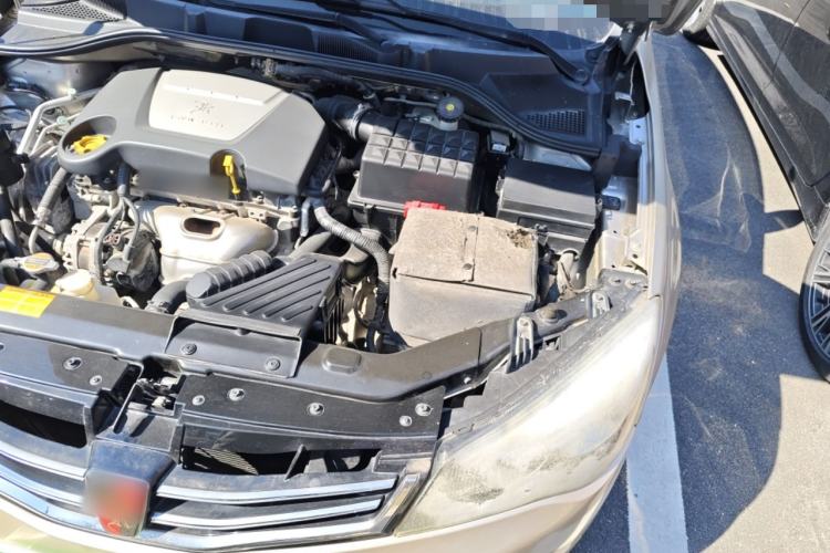 Used Roewe 350 2014 1.5L Automatic Xunyue Version Engine Bay Left