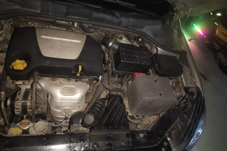 Used Roewe 350 2014 1.5L Automatic Xunyue Version Engine Bay Left