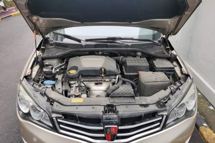 Used Roewe 350 2014 1.5L Manual Swift Edition Engine Bay