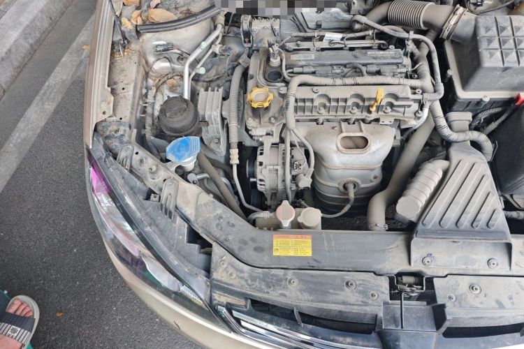 Used Roewe 350 2014 1.5L Manual Xunchi Edition Engine Bay Right