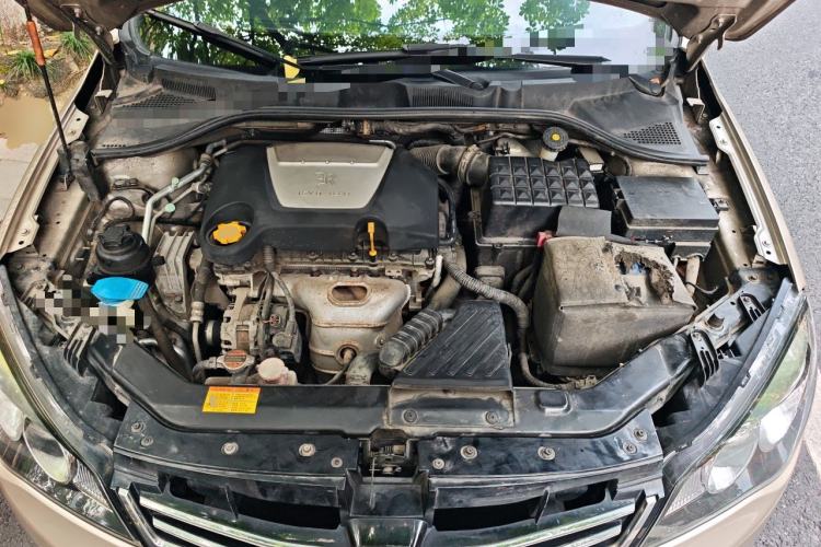 Used Roewe 350 2014 1.5L Automatic Xunyue Version Engine Bay