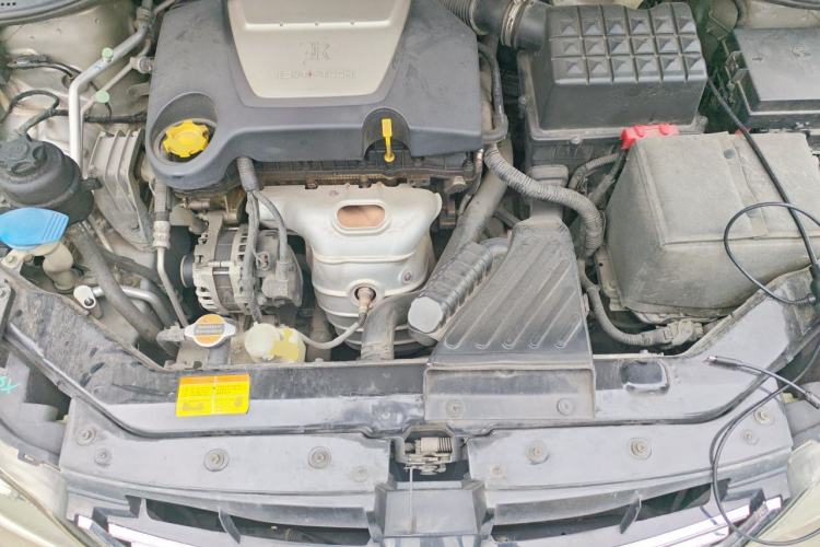 Used Roewe 350 2014 1.5L Manual Swift Edition Engine Bay