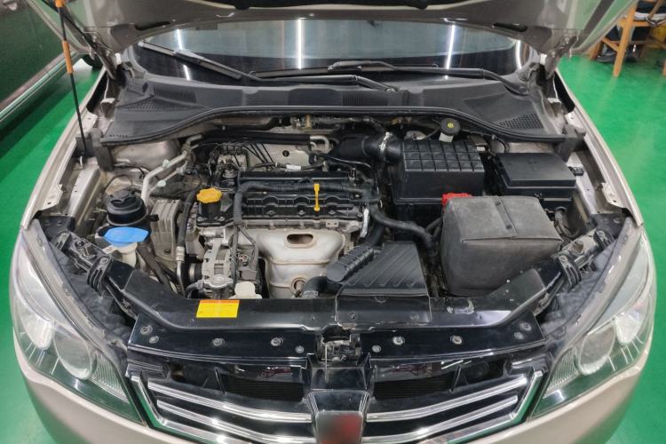 Used Roewe 350 2014 1.5L Automatic Xunyue Version Engine Bay