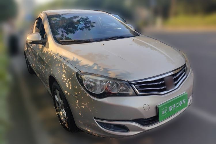 Used Roewe 350 2014 1.5L Automatic Xunda Edition Front Right 45 Deg