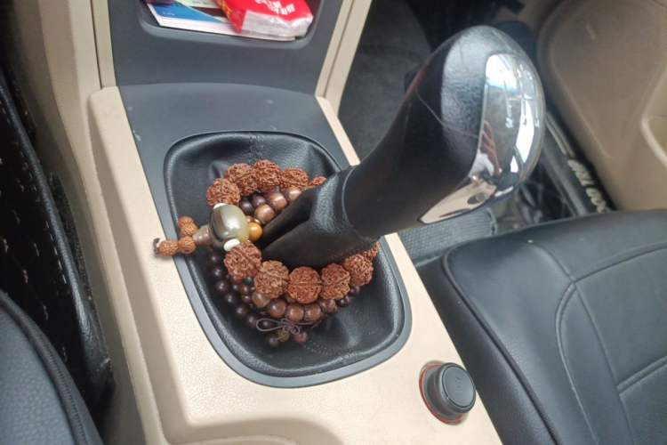 Used Roewe 350 2014 1.5L Manual Xunchi Edition Gear Lever