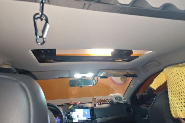 Used Roewe 350 2014 1.5L Automatic Xunyue Version Headliner