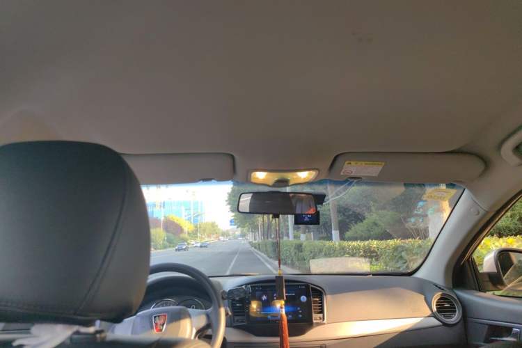 Used Roewe 350 2014 1.5L Automatic Xunda Edition Headliner