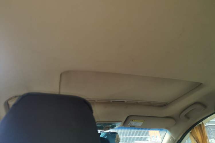 Used Roewe 350 2014 1.5L Automatic Xunyue Version Headliner