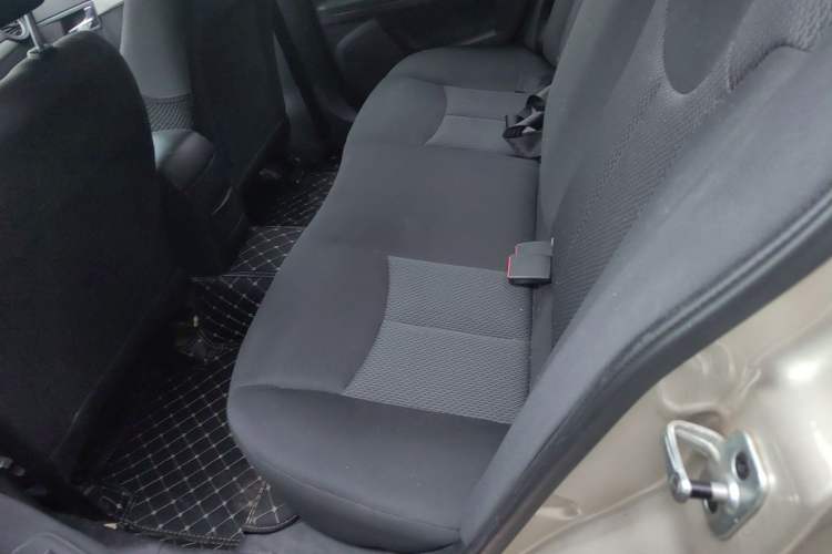 Used Roewe 350 2014 1.5L Manual Xunchi Edition Interior 1