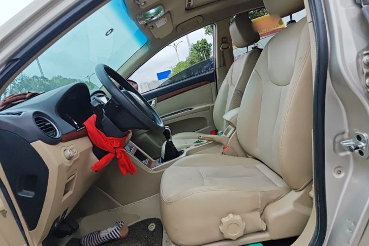 Used Roewe 350 2014 1.5L Manual Swift Edition Left Front Seat