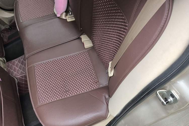 Used Roewe 350 2014 1.5L Manual Xunchi Edition Left Rear Seat