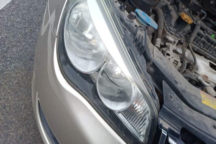 Used Roewe 350 2014 1.5L Manual Xunchi Edition Right Front Headlight