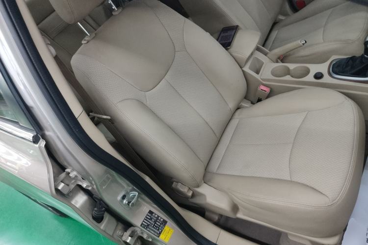 Used Roewe 350 2014 1.5L Automatic Xunyue Version Right Front Seat