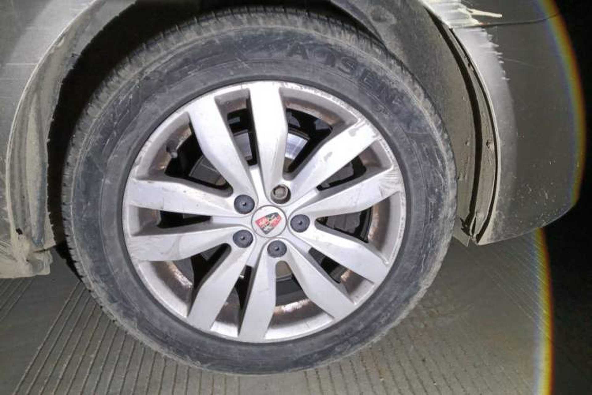 Used Roewe 350 2014 1.5L Automatic Xunda Edition Right Front Wheel Hub