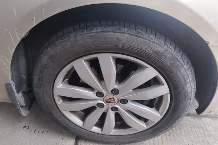 Used Roewe 350 2014 1.5L Automatic Xunyue Version Right Front Wheel Hub