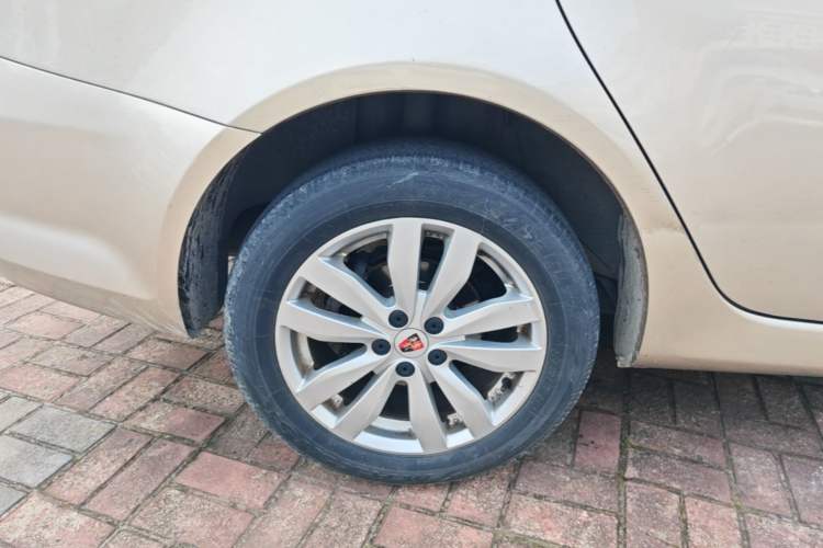 Used Roewe 350 2014 1.5L Manual Xunchi Edition Right Rear Wheel Hub