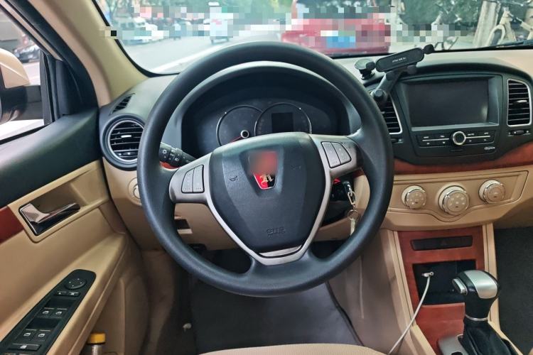 Used Roewe 350 2014 1.5L Automatic Xunyue Version Steering Wheel