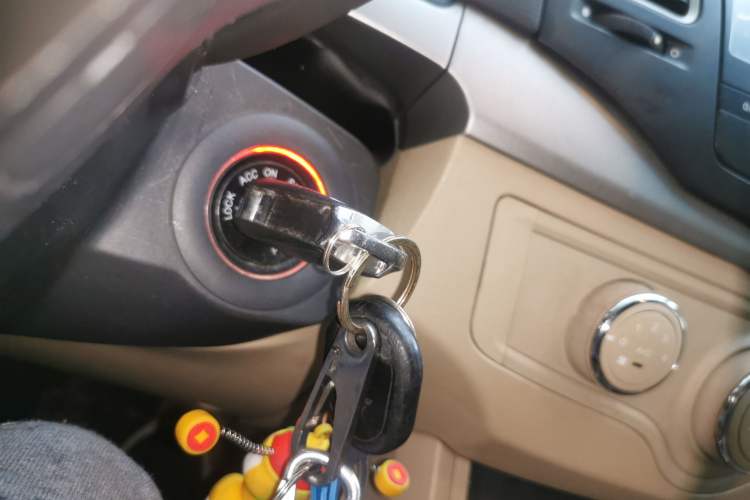 Used Roewe 350 2014 1.5L Manual Xunchi Edition Vehicle Key