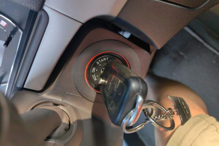 Used Roewe 350 2014 1.5L Automatic Xunda Edition Vehicle Key
