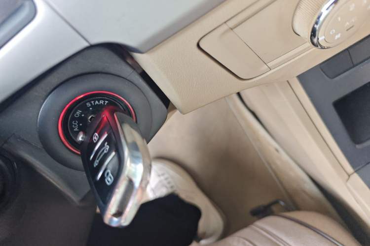 Used Roewe 350 2014 1.5L Manual Xunchi Edition Vehicle Key
