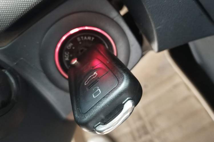 Used Roewe 350 2014 1.5L Automatic Xunyue Version Vehicle Key