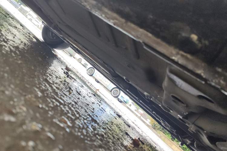Used Roewe 350 2014 1.5L Automatic Xunda Edition Chassis Front Right
