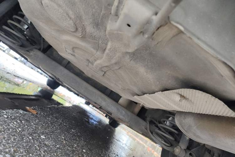 Used Roewe 350 2014 1.5L Automatic Xunda Edition Chassis Rear