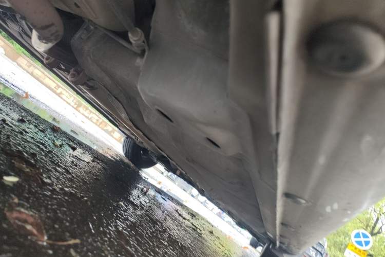 Used Roewe 350 2014 1.5L Automatic Xunda Edition Chassis Rear Right
