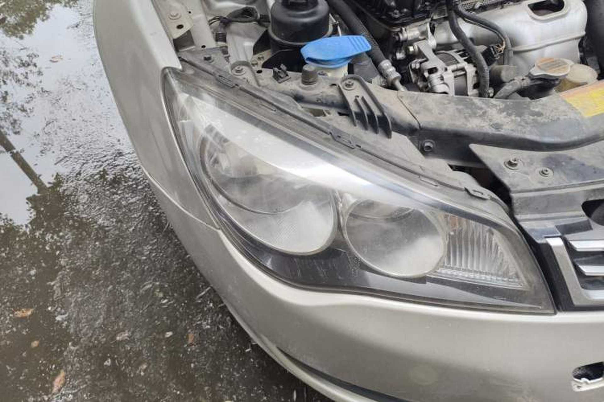 Used Roewe 350 2014 1.5L Automatic Xunda Edition Right Front Headlight