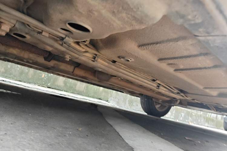 Used Roewe 350 2014 1.5L Automatic Xunda Edition Chassis Front Left
