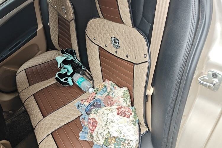 Used Roewe 350 2014 1.5L Automatic Xunda Edition Left Rear Seat