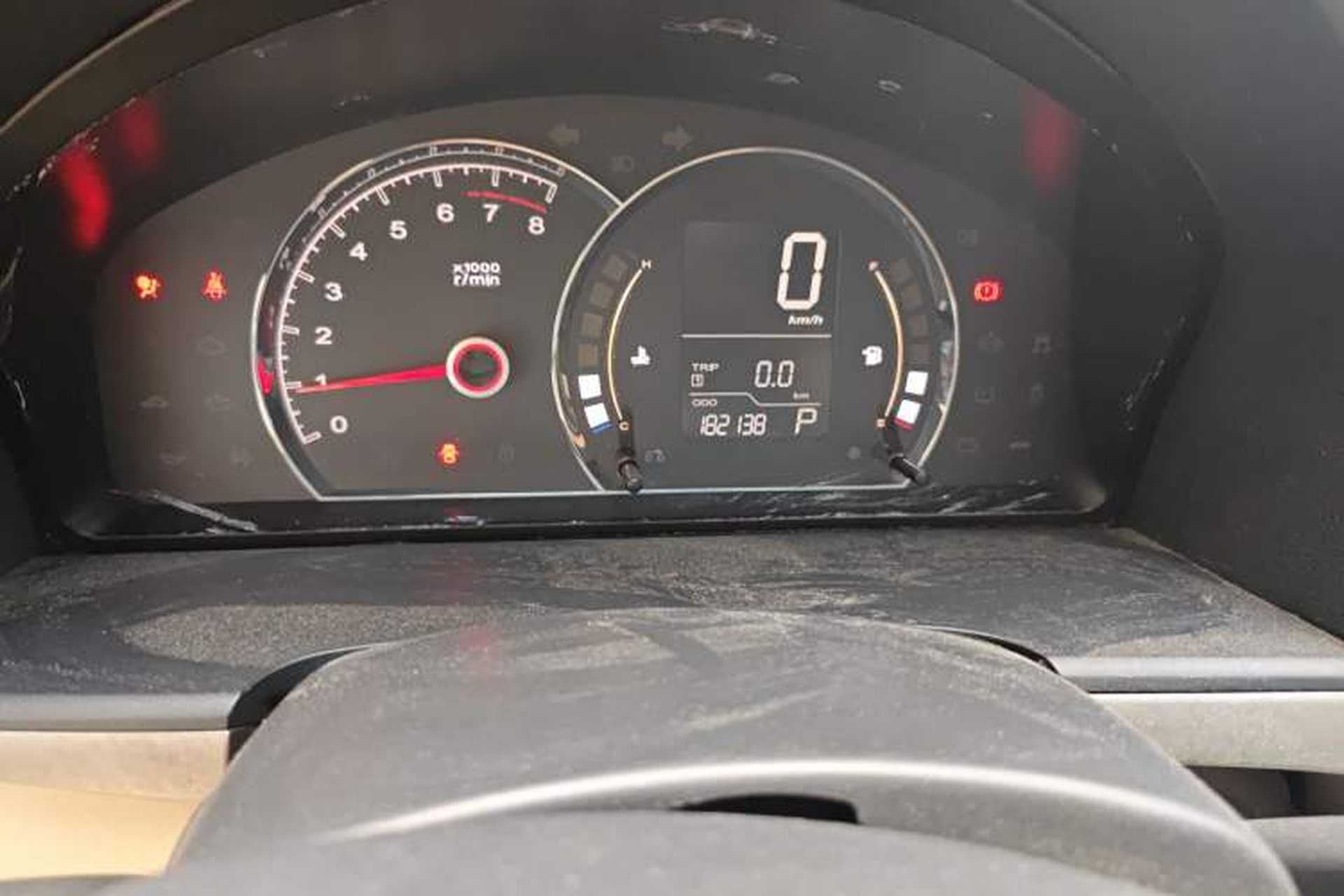 Used Roewe 350 2014 1.5L Automatic Xunda Edition Odometer Close Up