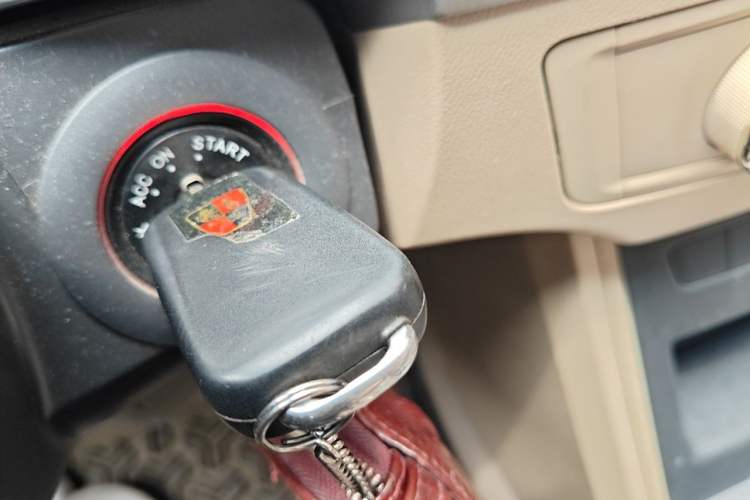 Used Roewe 350 2014 1.5L Automatic Xunda Edition Vehicle Key